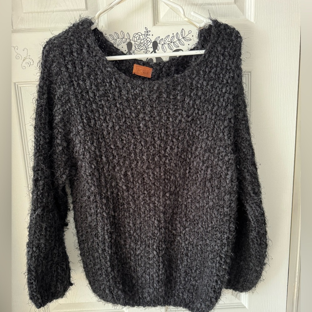 POL BLACK SWEATER